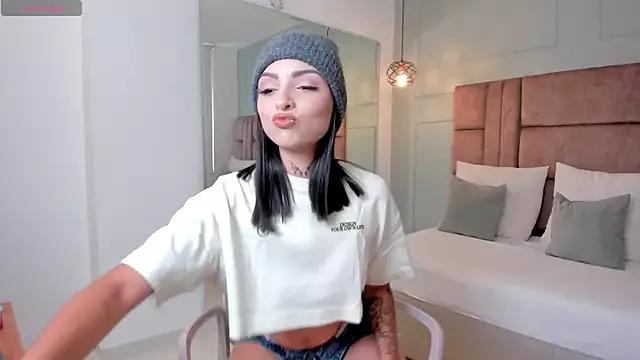 Check out our webcam shows gallery and message on a personal level with our sweet squirt cams hosts, showing off their natural physiques and sex toys.