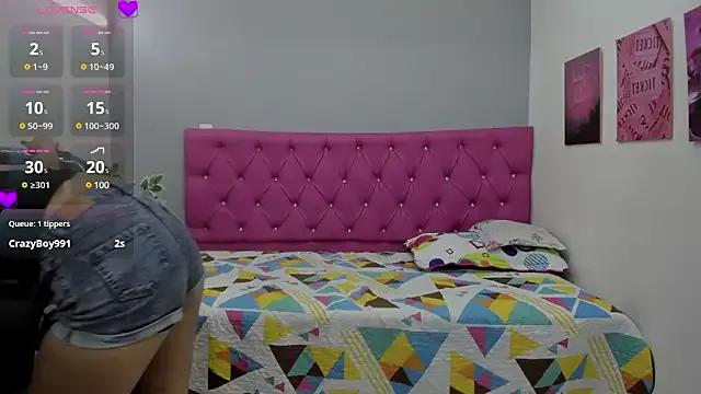 Check out our webcam shows gallery and message on a personal level with our sweet squirt cams hosts, showing off their natural physiques and sex toys.