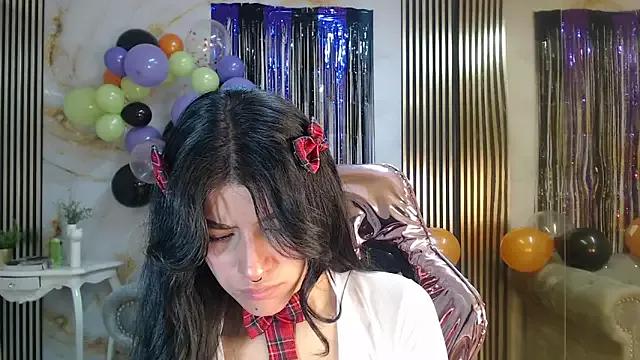 Check out our webcam shows gallery and message on a personal level with our sweet squirt cams hosts, showing off their natural physiques and sex toys.