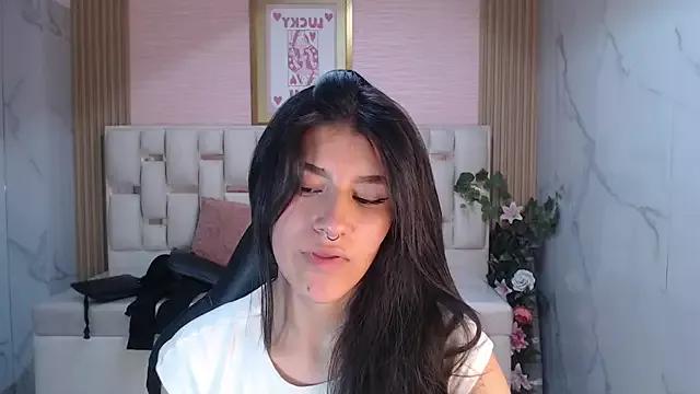 helena1_s from StripChat is Freechat