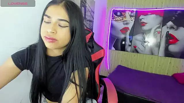 Check out our webcam shows gallery and message on a personal level with our sweet squirt cams hosts, showing off their natural physiques and sex toys.
