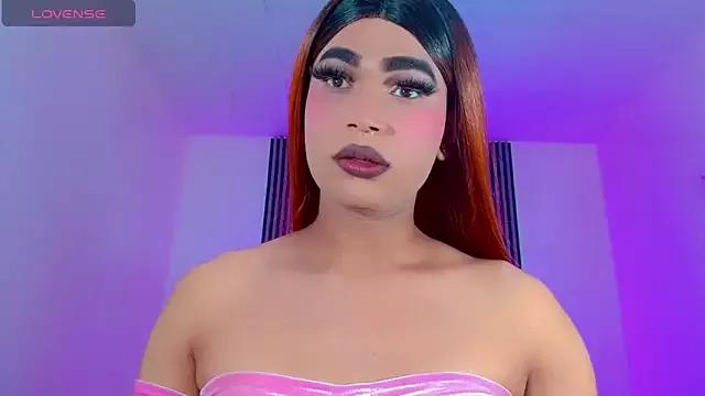 Hellen_moons__ from StripChat is Freechat