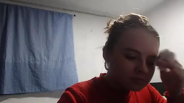 HellenMiyer1111 from StripChat is Freechat