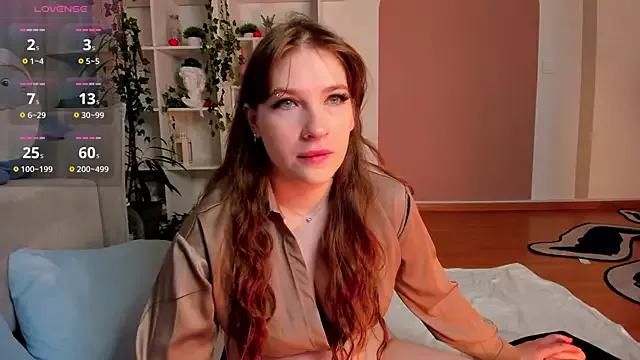 Hennessy__a from StripChat is Freechat
