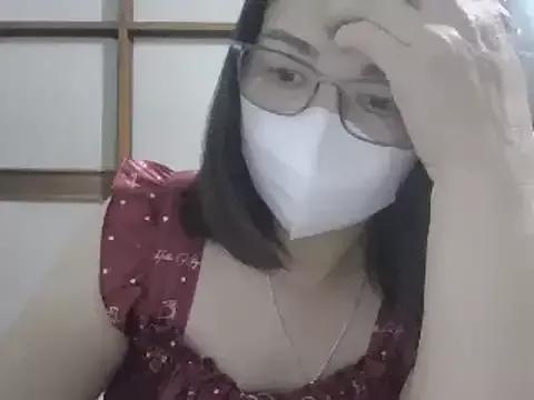 Hilary096 from StripChat is Freechat