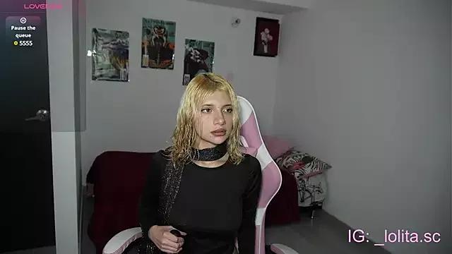 HiScarlett from StripChat is Freechat
