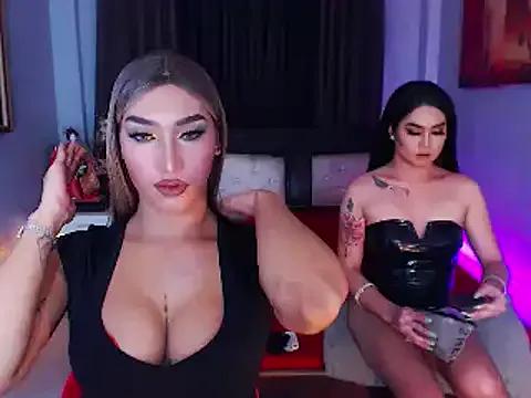 Check out our webcam shows gallery and message on a personal level with our sweet squirt cams hosts, showing off their natural physiques and sex toys.