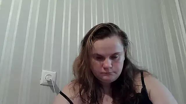 HollyXEva from StripChat is Freechat