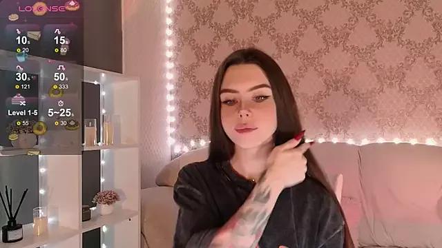 HolyMiax from StripChat is Freechat