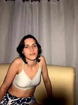HoneyDay_ from StripChat is Freechat