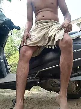 Horny_bull28 from StripChat is Freechat