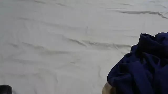 Hot_Juicy from StripChat is Freechat