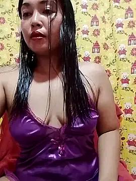 Hotbabe35 from StripChat is Freechat