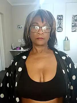 Hotgrannyx from StripChat is Freechat
