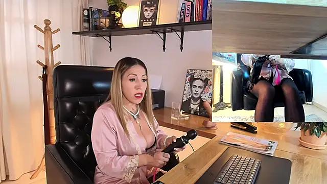 Check out our webcam shows gallery and message on a personal level with our sweet squirt cams hosts, showing off their natural physiques and sex toys.
