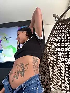 Check out our webcam shows gallery and message on a personal level with our sweet squirt cams hosts, showing off their natural physiques and sex toys.