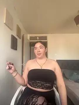 Imogenbabyyy from StripChat is Freechat