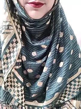 Indian-Aleena from StripChat is Freechat