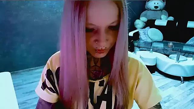 Check out our webcam shows gallery and message on a personal level with our sweet squirt cams hosts, showing off their natural physiques and sex toys.
