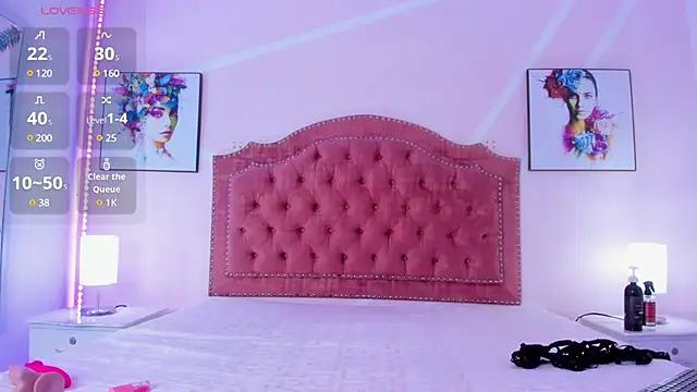 Check out our webcam shows gallery and message on a personal level with our sweet squirt cams hosts, showing off their natural physiques and sex toys.