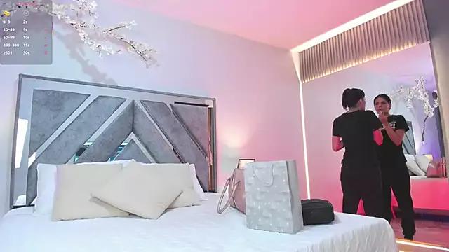 Check out our webcam shows gallery and message on a personal level with our sweet squirt cams hosts, showing off their natural physiques and sex toys.