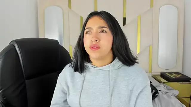 IsabellRodriguez18 from StripChat is Freechat