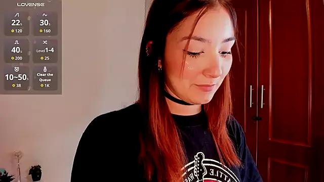 Isis-Blaze from StripChat is Freechat