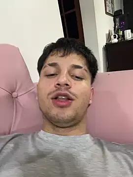 Issac_james_ from StripChat is Freechat