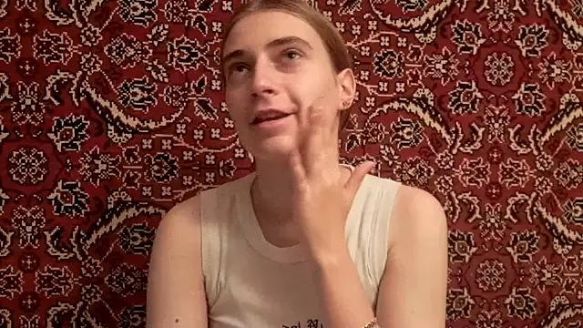 ivetabloom from StripChat is Freechat