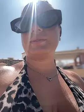Ivy_Davidson from StripChat is Freechat
