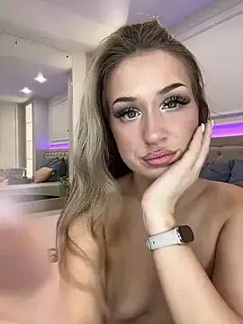 Photos of Jackie_White_ from StripChat is Freechat