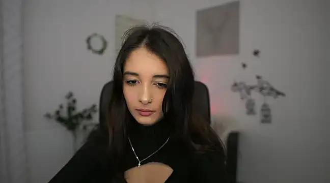 Check out our webcam shows gallery and message on a personal level with our sweet squirt cams hosts, showing off their natural physiques and sex toys.