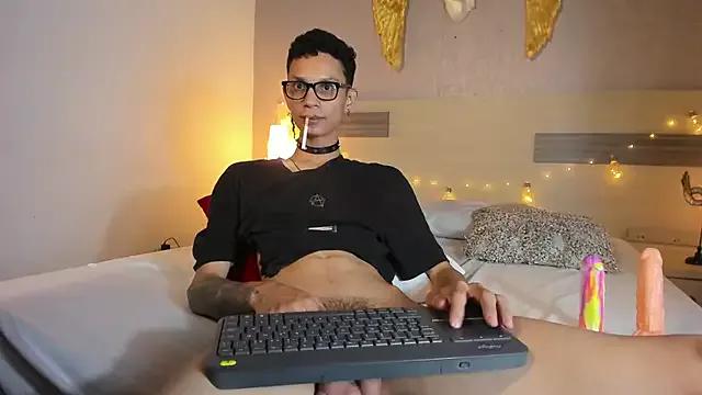 Photos of Jacobsmitt from StripChat is Freechat