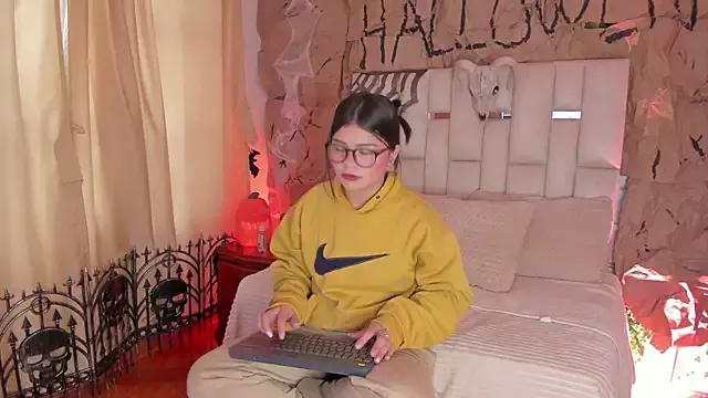 Check out our webcam shows gallery and message on a personal level with our sweet squirt cams hosts, showing off their natural physiques and sex toys.