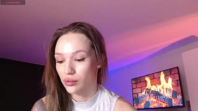 Check out our webcam shows gallery and message on a personal level with our sweet squirt cams hosts, showing off their natural physiques and sex toys.