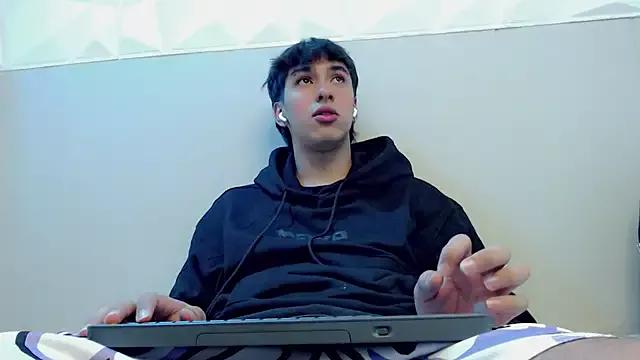 Jake_tripp from StripChat is Freechat