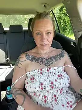 JaninaSecrets_ from StripChat is Freechat