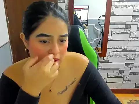 Janna_Parkerr from StripChat is Freechat