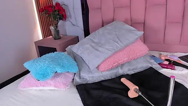 Check out our webcam shows gallery and message on a personal level with our sweet squirt cams hosts, showing off their natural physiques and sex toys.