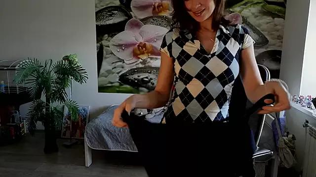 Check out our webcam shows gallery and message on a personal level with our sweet squirt cams hosts, showing off their natural physiques and sex toys.