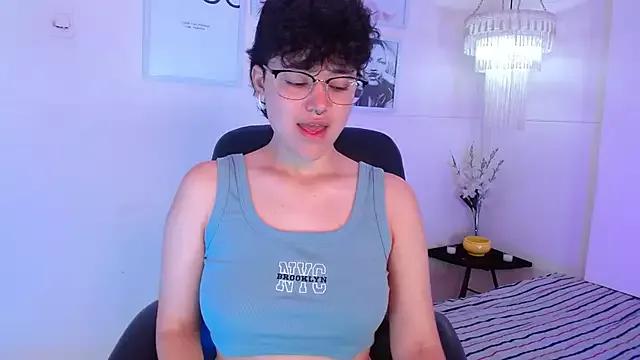 jeroharper from StripChat is Freechat