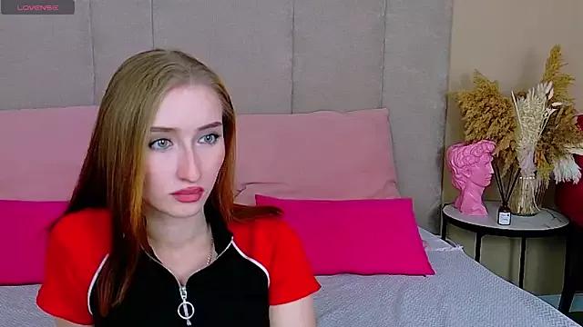 Jessi_Linn from StripChat is Freechat