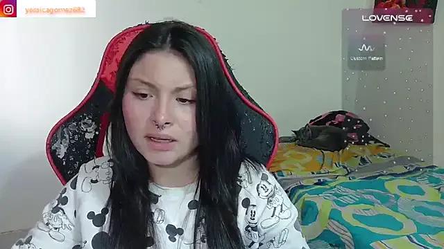 jessica_gomez from StripChat is Freechat