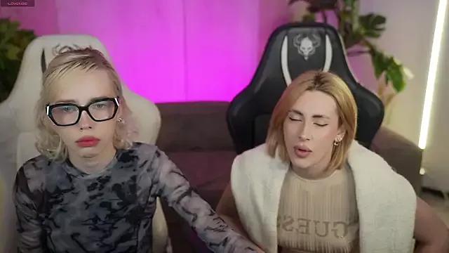 Check out our webcam shows gallery and message on a personal level with our sweet squirt cams hosts, showing off their natural physiques and sex toys.