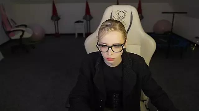 Jessica_start from StripChat is Freechat