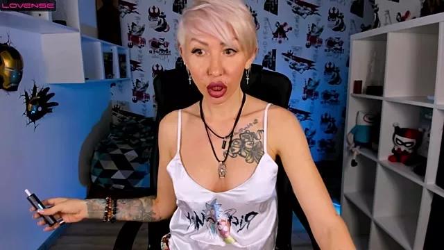 Check out our webcam shows gallery and message on a personal level with our sweet squirt cams hosts, showing off their natural physiques and sex toys.