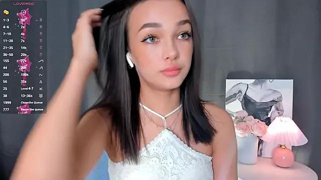 Check out our webcam shows gallery and message on a personal level with our sweet squirt cams hosts, showing off their natural physiques and sex toys.