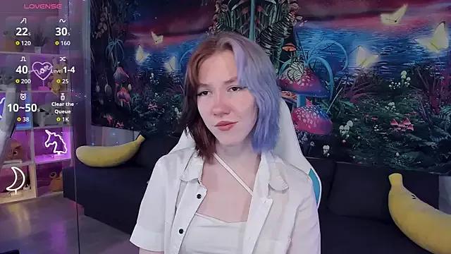 Check out our webcam shows gallery and message on a personal level with our sweet squirt cams hosts, showing off their natural physiques and sex toys.