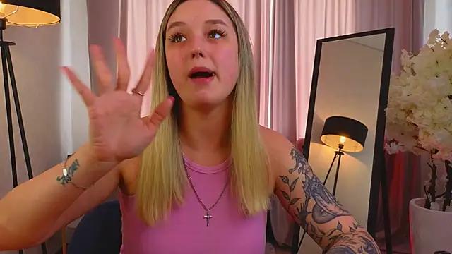 Check out our webcam shows gallery and message on a personal level with our sweet squirt cams hosts, showing off their natural physiques and sex toys.