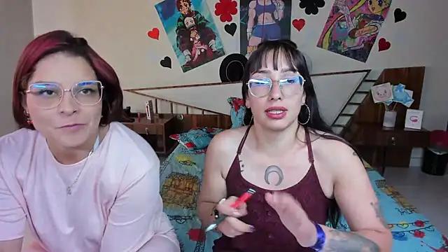 Check out our webcam shows gallery and message on a personal level with our sweet squirt cams hosts, showing off their natural physiques and sex toys.